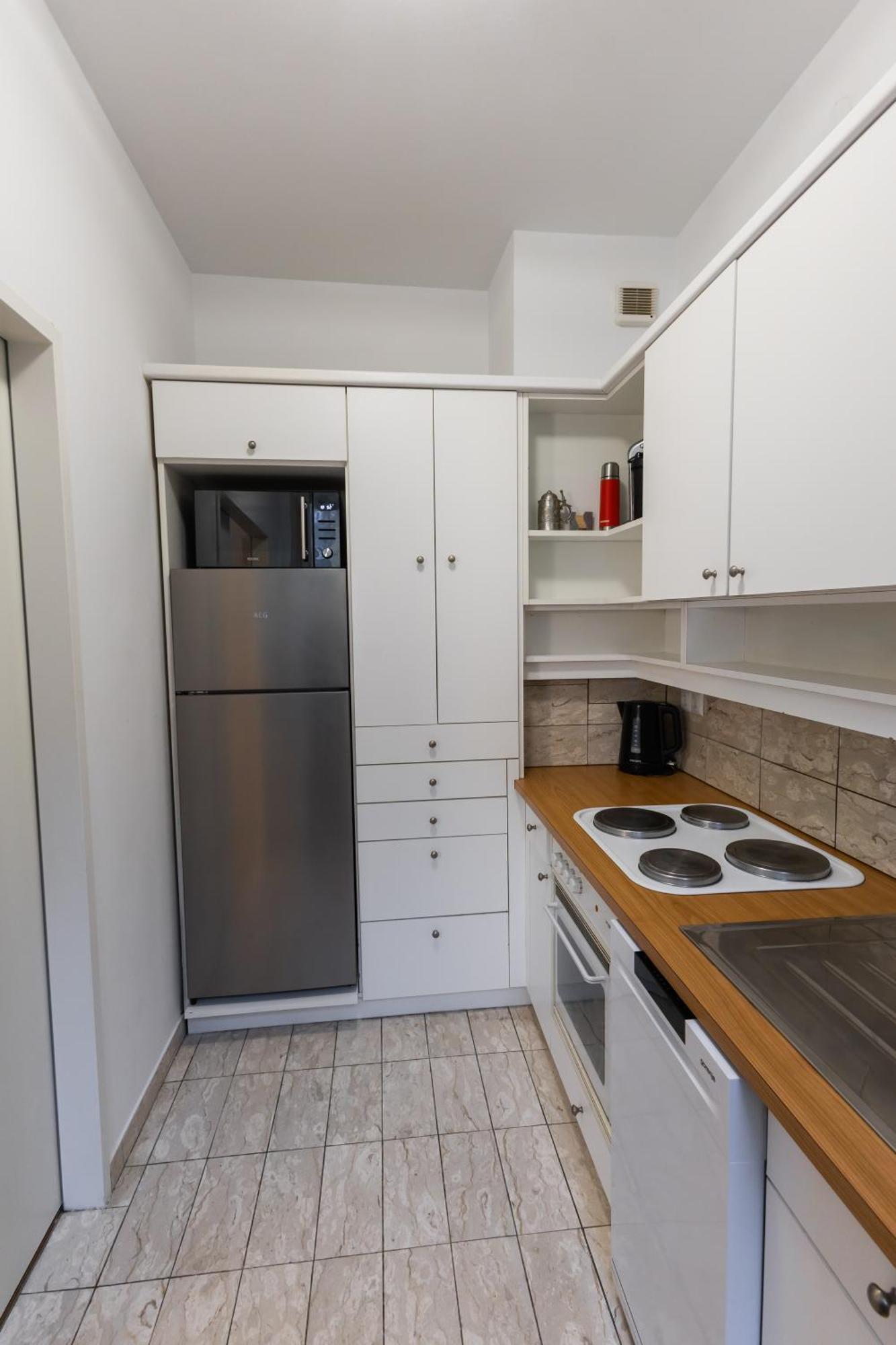 Palais Petrus Apartment Wina Bagian luar foto