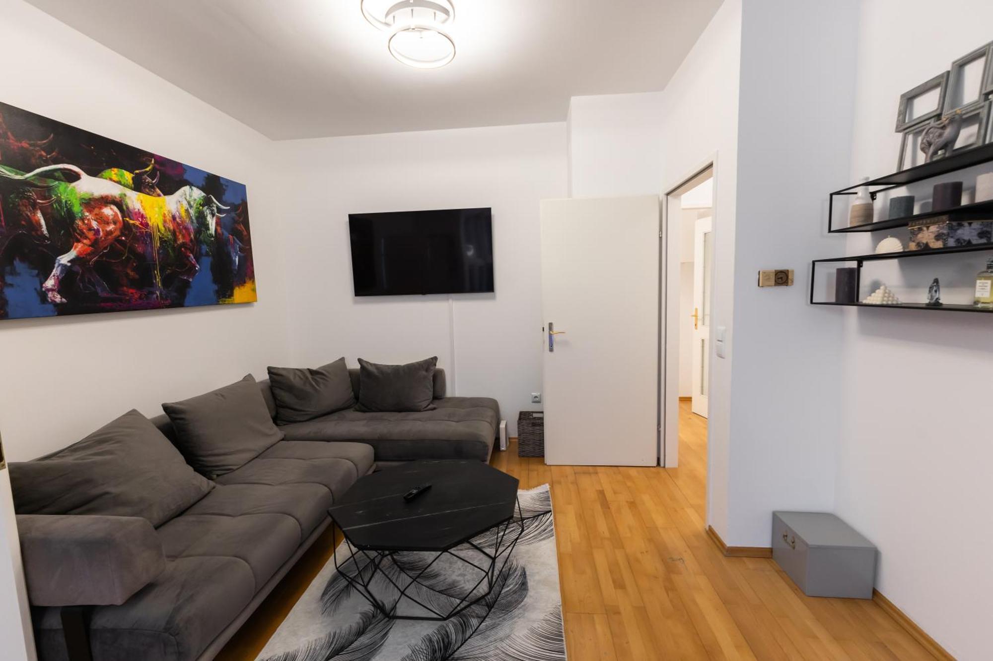 Palais Petrus Apartment Wina Bagian luar foto