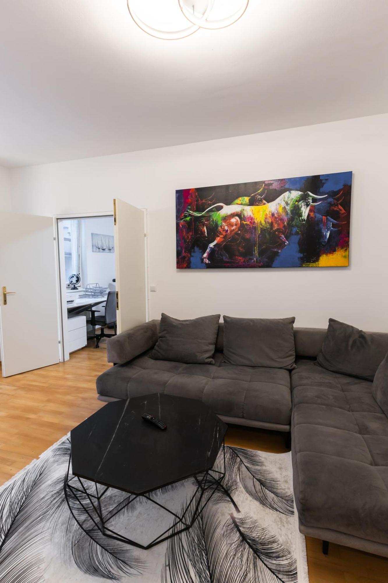 Palais Petrus Apartment Wina Bagian luar foto