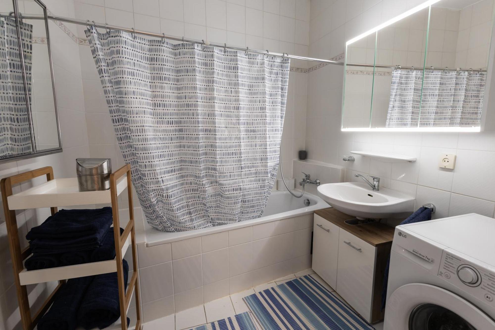 Palais Petrus Apartment Wina Bagian luar foto